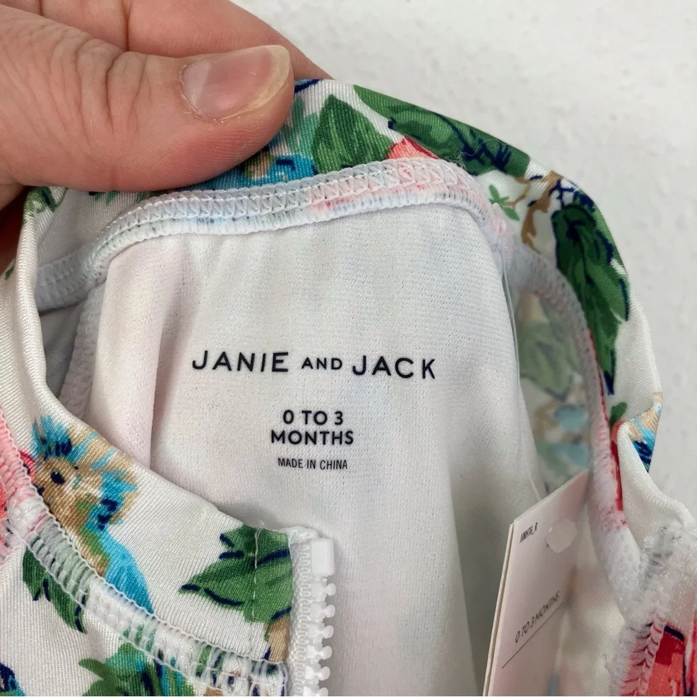 NWT Janie and Jack rash guard swimsuit white tropical floral w ruffles 0-3 month